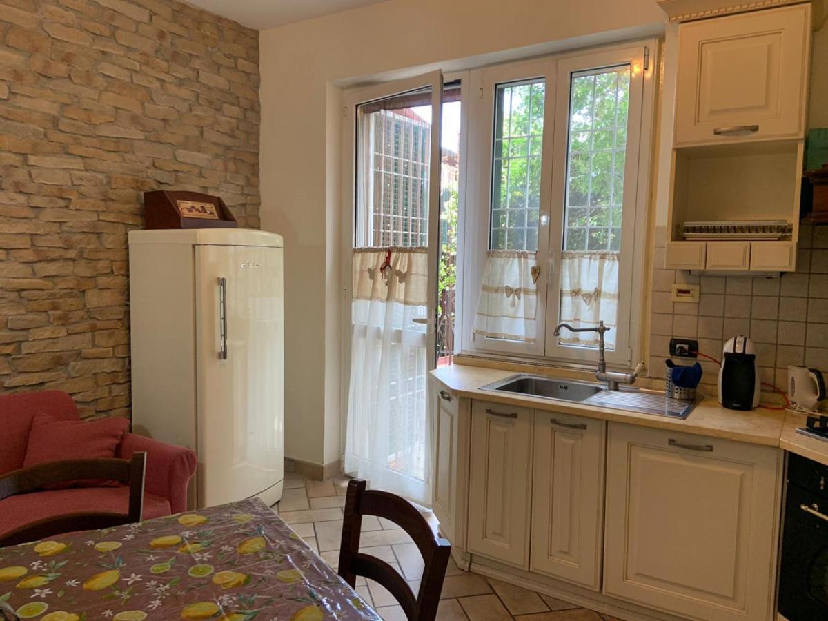 Appia Park Apartament 10 Min Dal Colosseo Рим Экстерьер фото