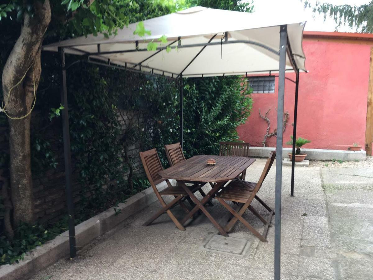 Appia Park Apartament 10 Min Dal Colosseo Рим Экстерьер фото